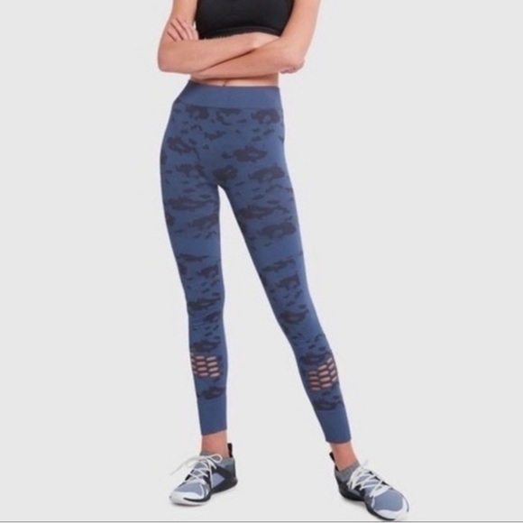 Adidas by Stella McCartney Blue Stretch Jaquard Leopard Tight Leggings in Blue - Picture 8 of 10
